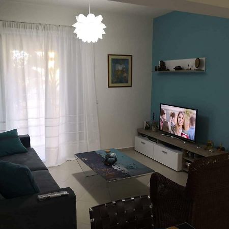 Menta Apartment Nea Iraklitsa Zewnętrze zdjęcie