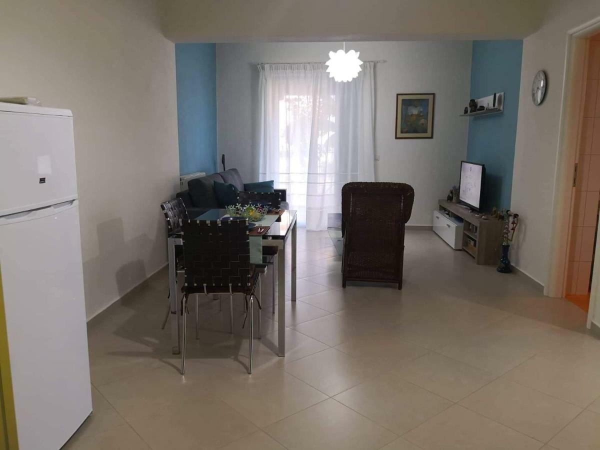 Menta Apartment Nea Iraklitsa Zewnętrze zdjęcie