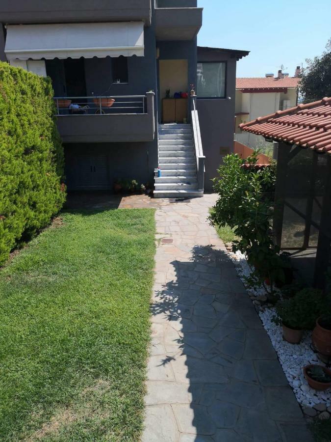 Menta Apartment Nea Iraklitsa Zewnętrze zdjęcie